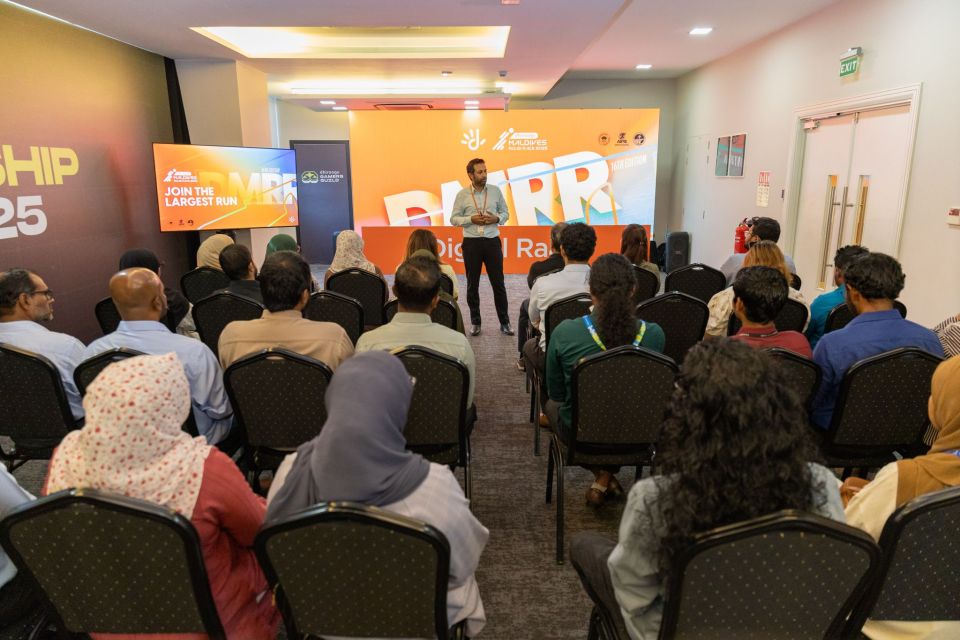 Dhiraagu Maldives Road Race ge corporate team gintheegai baiverivaan hulhuvaalaifi 