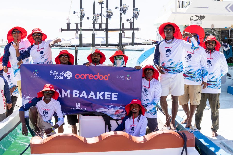 Huraa gai beyvvi Ooredoo masrace ge champion akah Team Baakee 