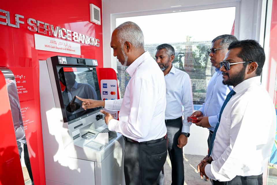 HDH. Atholhuge hurihaa rasheiggai ATM ge hidhumaiy fashaifi