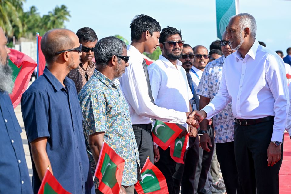 HDH dhathurufulhu ninmavailehvvumahffahu Raees Male ah vadaigenfi 