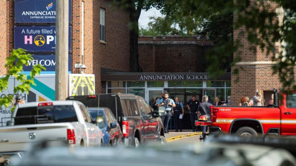 America ge school ehggai badin hamalaadhee 2 kudhin maraalaifi