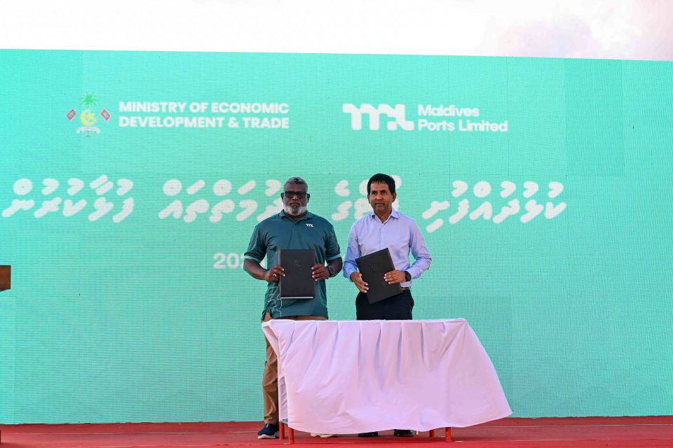Kulhudhuhfushi port in aa hidhumaiy thakeh, jaaga bodukuran soikohffi 