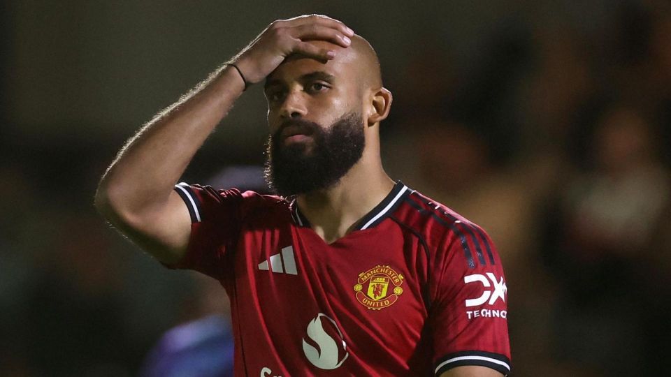 4 vana division ge Grimsby in United katuvaalaifi 