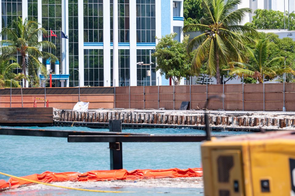 Magu hedhumah jumhooree maidhaan himeney sarahahdhuge bodu baeh traffic ah bandhu 