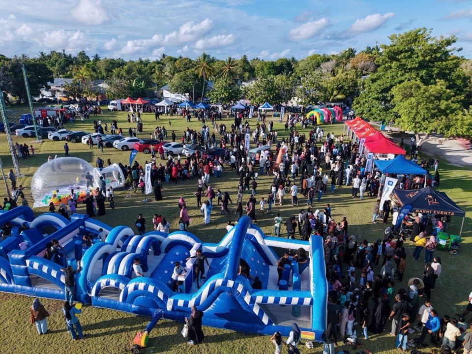 Allied fest mi hafthaa bandhugai artificial beach gai