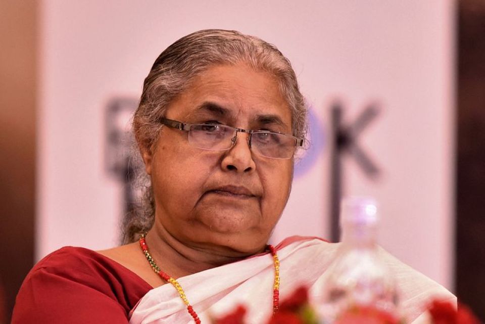 Nepal ge vaguthee sarukaaraa havaaluvaanee Sushila Karki 
