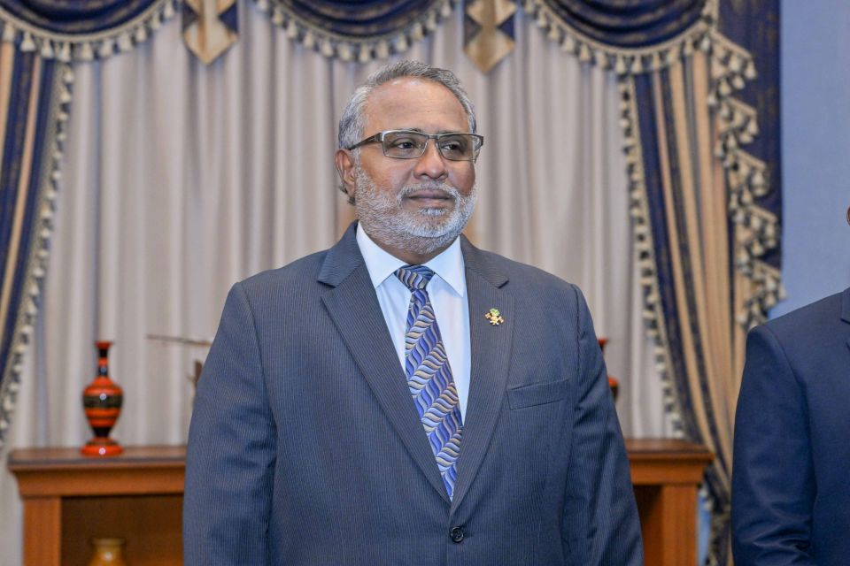 HRCM ge naaibu raeeskamah Shafeeg ayyankuran majlis in faaskoffi