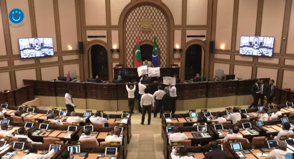 MDP ge 7 member ehge nann ivvai nukunnan angaifi