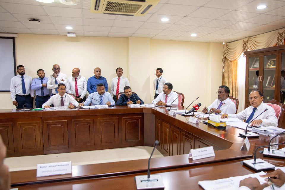 2 Member ehge hamanujehumugai sound system ah gellunvi massala balanee