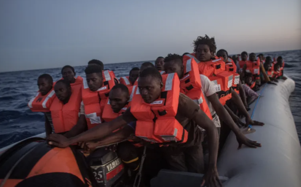 Sudan ge refugee in dhathurukuri boat eh roave 50 meehaku maruvehjje