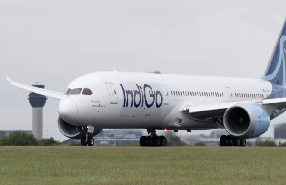 Bomuge inzaarakaaeku Indigo flight eh divert koffi 