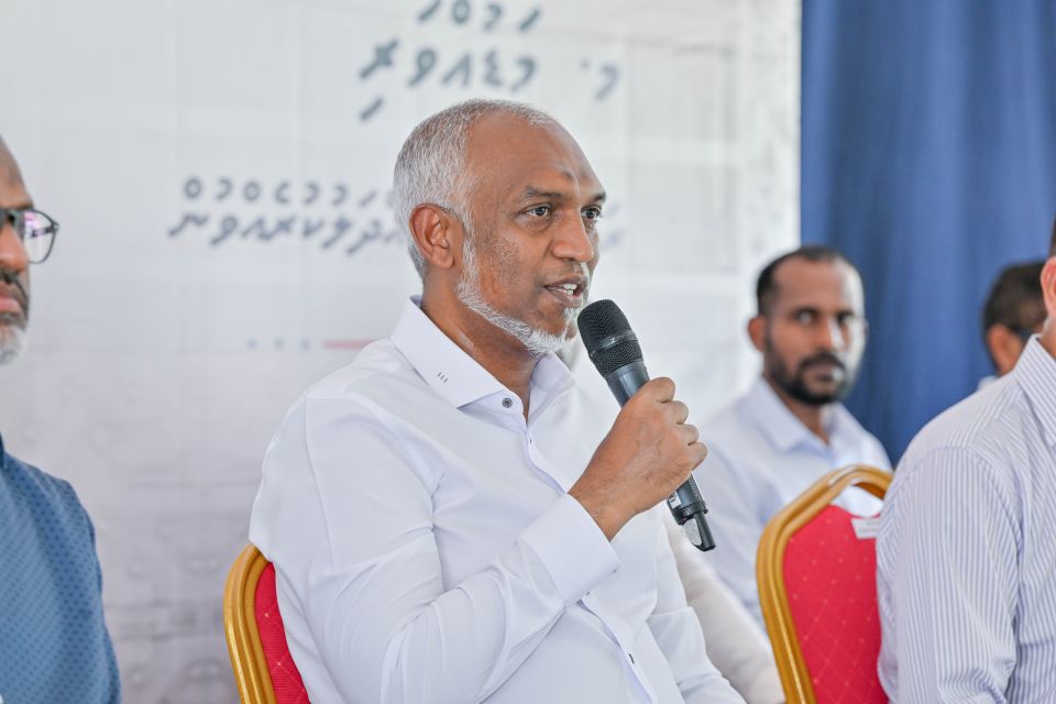 Beynun nama aharu dhuvahuge thereygai raiymandhoo rayyithun ehen rashakah badhalu kohdheynan: Raees
