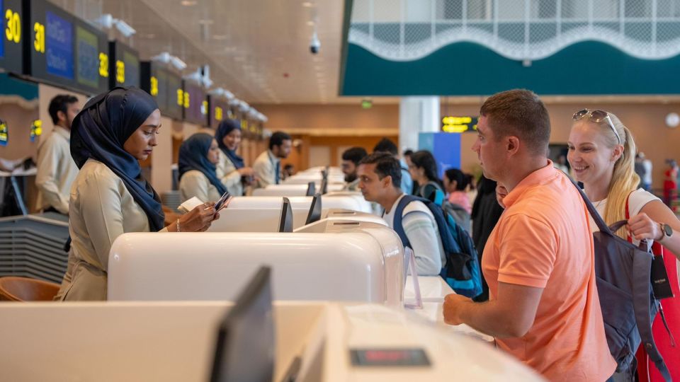 VIA ge aa passenger terminal inn Indigo ah hidhumaiy dheyn fashaifi 
