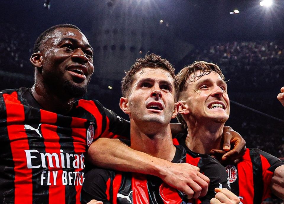 Raiyy card akaaekuves Napoli balikoh, Milan 1 vana ah 