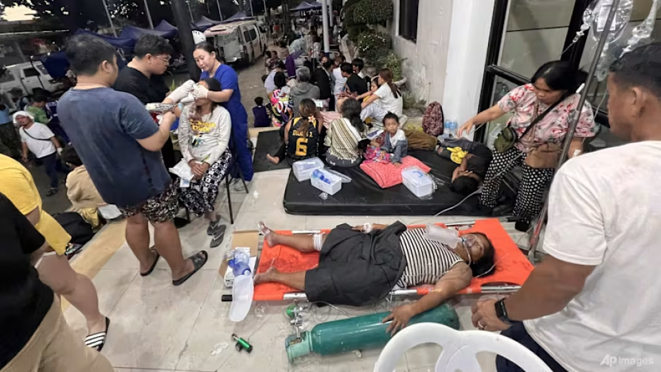 Philippines death toll rises to 69 as injured overwhelm hospitals