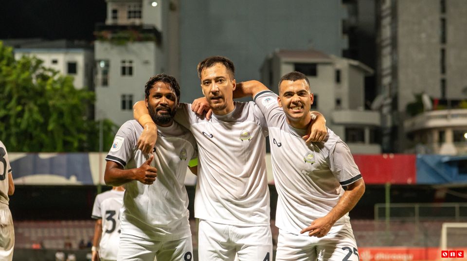 Green Streets ah dhin adhabakee joorimanaa akaa transfer ban eh 