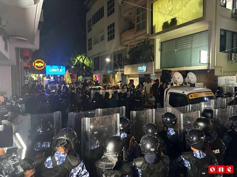 Ehvun roolhaalee huhdha baaruge beynunkohgen: Fuluhun