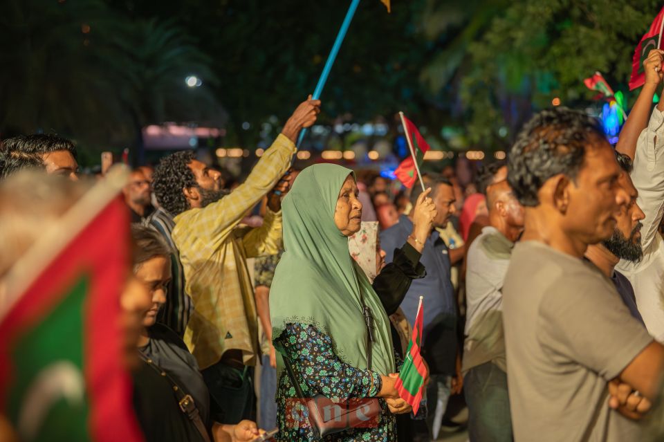 Evve ulhumuge gaanoonah islaahu hushahalhaanan:Usham