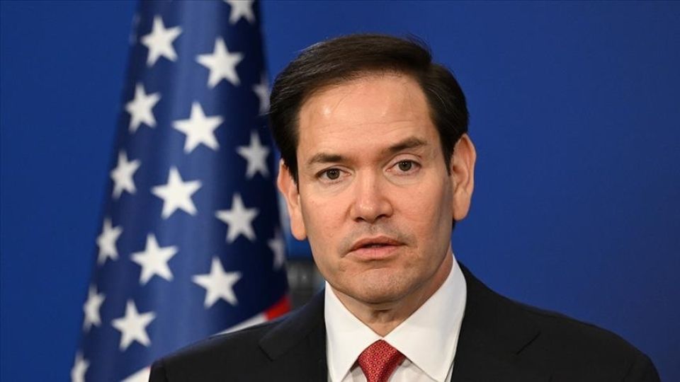 Aseerun salaamai kurumah hamalaathah huttaalan jehey: Americans