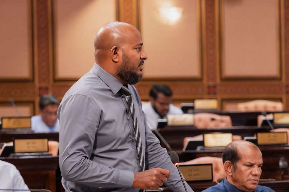 Atholhu council thah uvaalaalan bahus fashaifi
