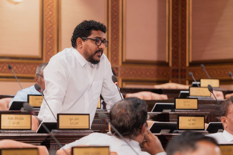 Member Mauroof dhookohllaifi, fuluhun bunee aniyaa nukuraa kamah 