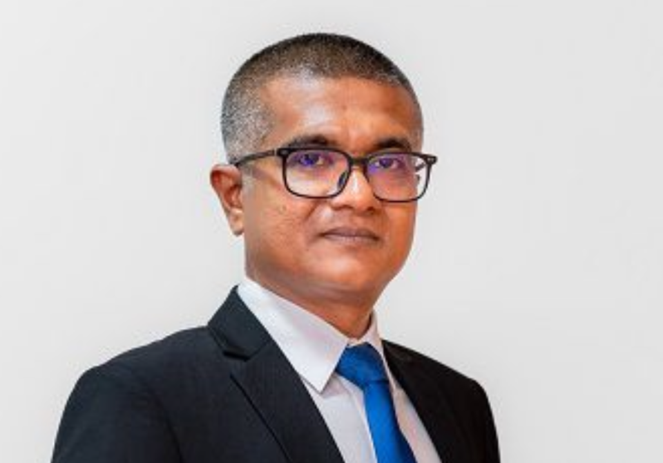 Cigarette vakkan: MIFCO ge vazeefaa inn Muaz suspend koffi 