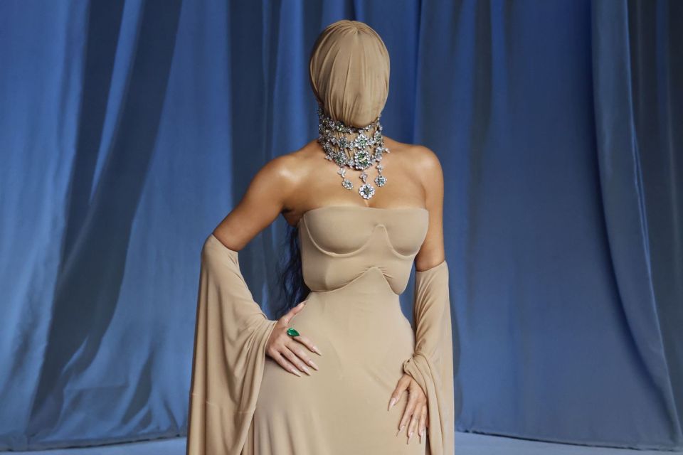 Kim ge aadhayaa hilaafu fashion in Academy Museum falhufiluvaifi 
