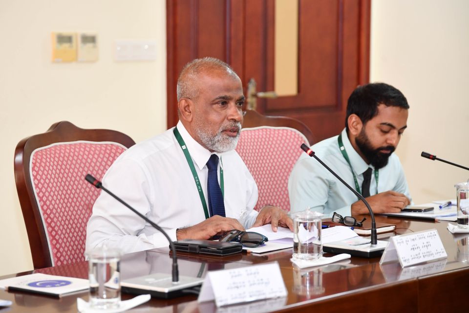 HDC ah nulibivaa faisaa hoadhan 19 faraathakah dhauvaakuran hushahalhaifin: Zuhair