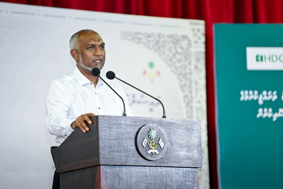 Gavaidhaa hilaafah ulhey hurihaa bidheyseen 6 mas thereyga deport kuranee 