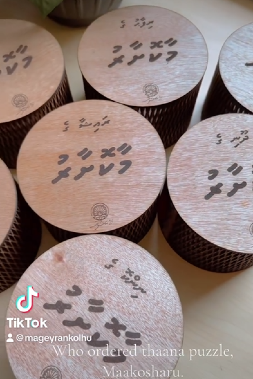 Leenaage dhevana dharifulhaaeku ufanvi 