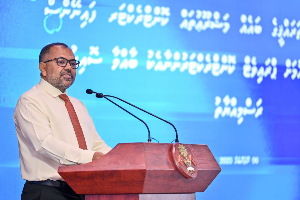 Mi sarukaarun dharaneege gothugai mihaathanah 1 billion dollar ahvure gina faisaa dhakkaafaivaane: Zameer