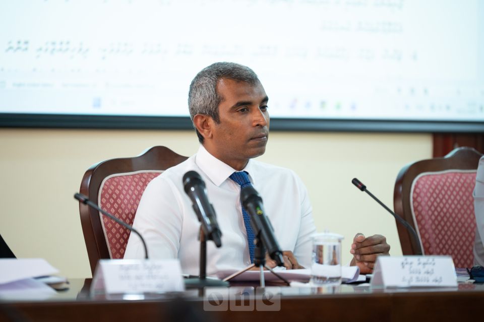 Midhiya aharuge budget gai aamdhanee ithurukurumuge siyaasatheh neiy: Audit 