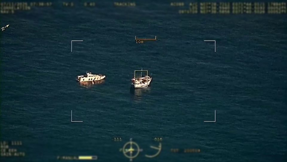 355 Kilo drug fenunu boat Lanka aa havaalu kuranee