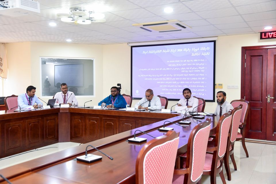 Neygi mihaaru siyaasee party akah nuvehdheveyne: Zaahidh
