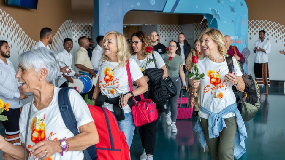 Neos Begins Operations from VIA's New Terminal