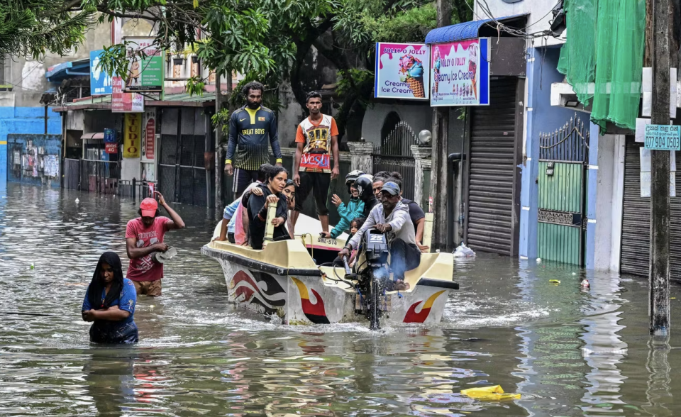 Thoofaanuge sababun Lanka in maruvi meehunge adhadhu 153 ah