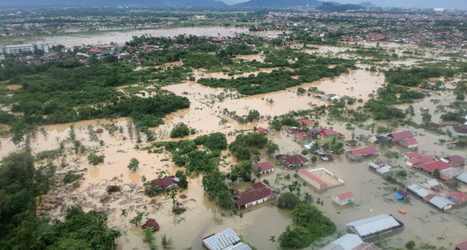 Thoofaanugai Indonesia gai maruvi meehunge adhadhu 303 ah 