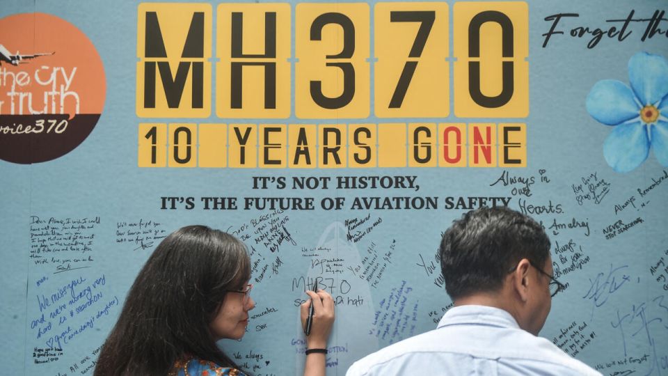 MH370 hoadhumuge masakkai anehkkaaves fashanee