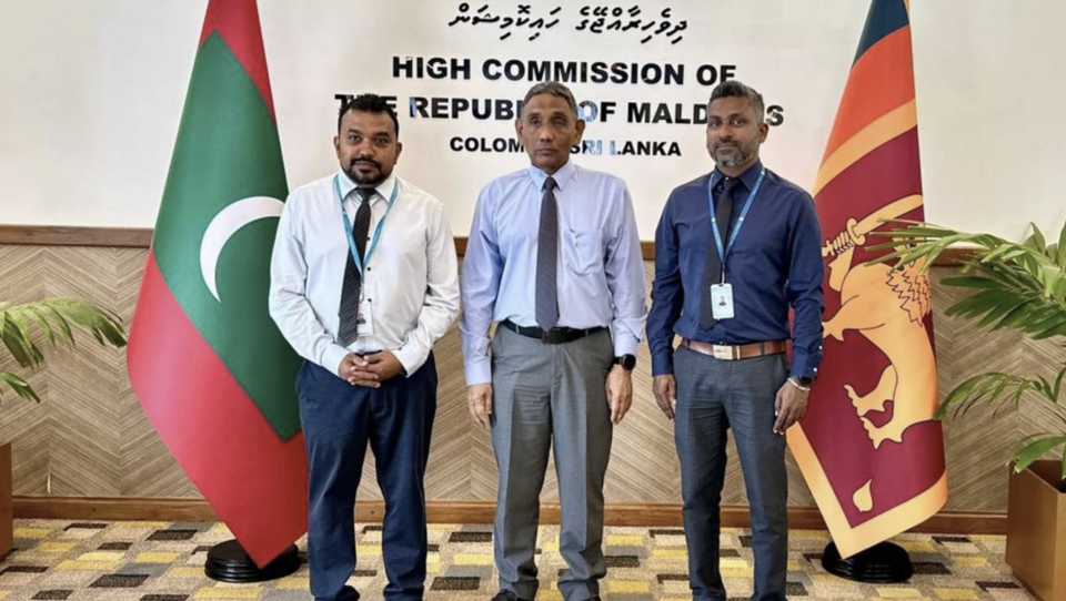 Dhivehi ID card ge hidhumaiy Lanka gai fashaifi