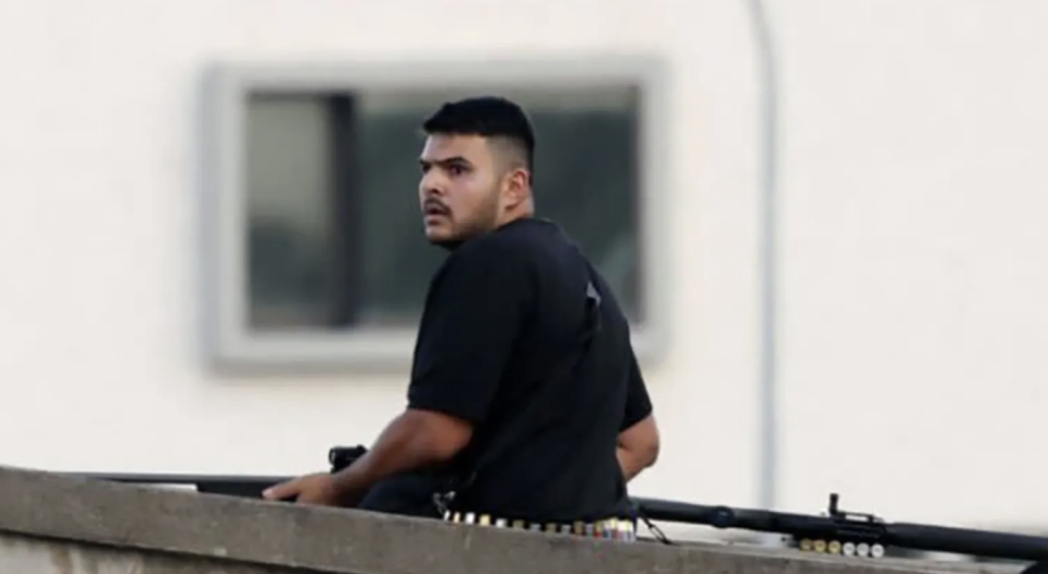 Bondi beach gai badi jehi meehaage machchah dhauvaa ufulaifi