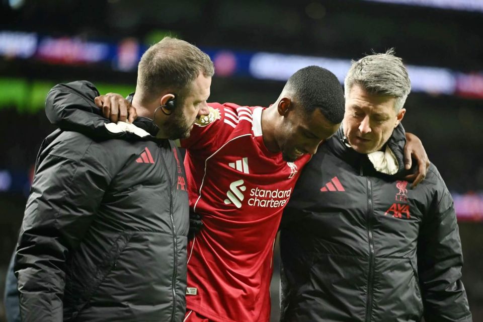 Muhimmu molhakaaekuves Isak ge aniyaa aa hedhi Liverpool ah haaskan 