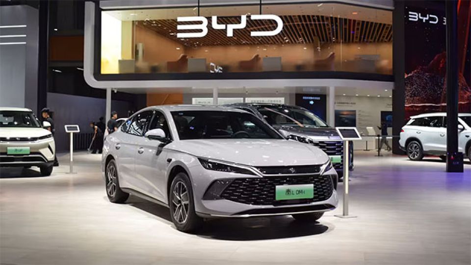 Tesla vattaalai BYD reyhuge kuriyah jehilaifi