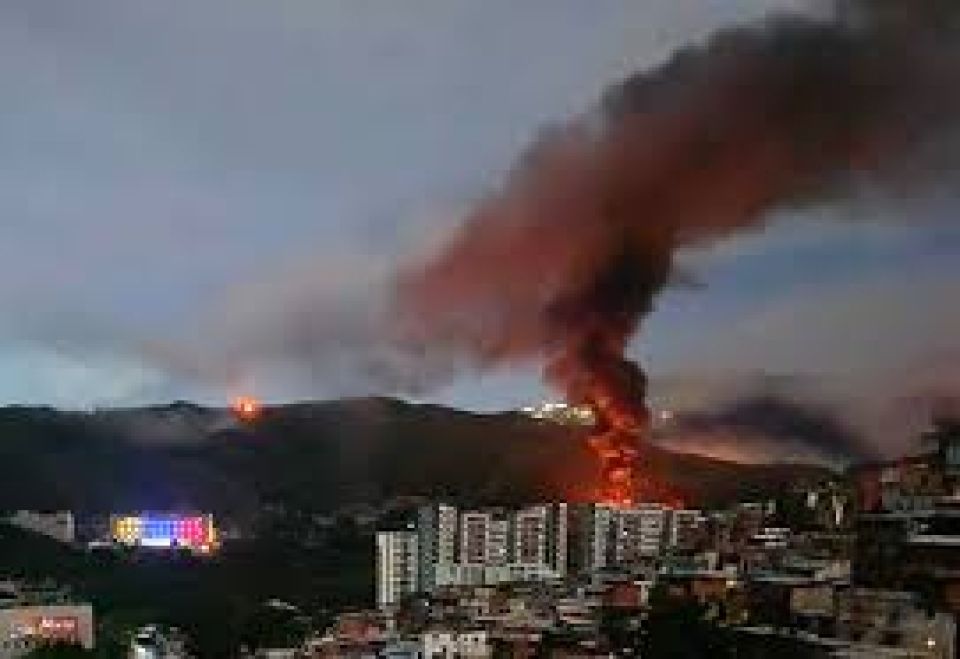 America in Venezuela ah hamalaadhee Raees Maduro hayyarukohffi