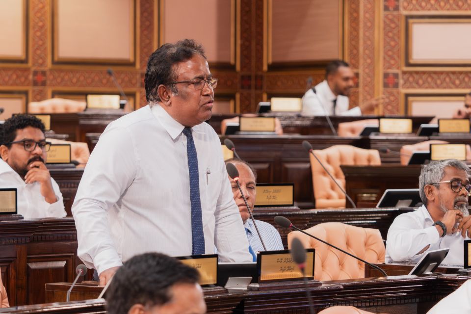 2 inthihaabu ekkollan MDP in dhekolhu: gafoor