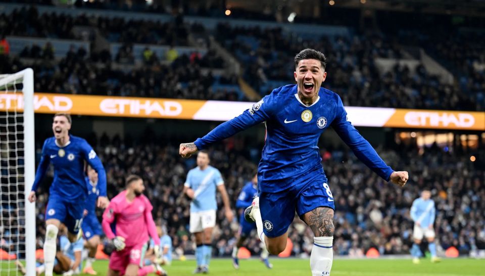 Chelsea in City huttuvaalumun Arsenal ah faidhaa, Liverpool ves evvaru 