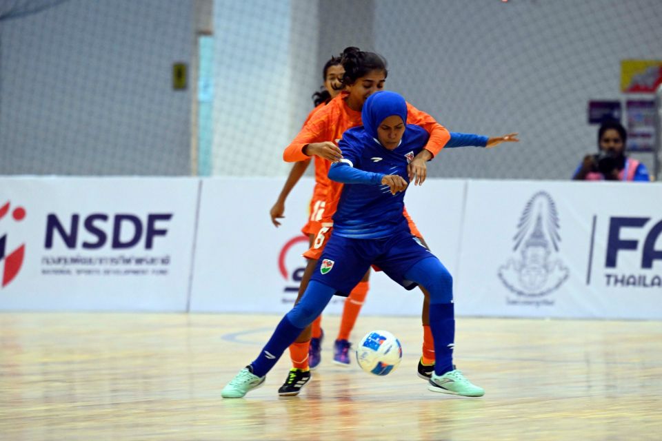 SAFF Women's futsal championship: Raajjeyn India kairin balivejje 