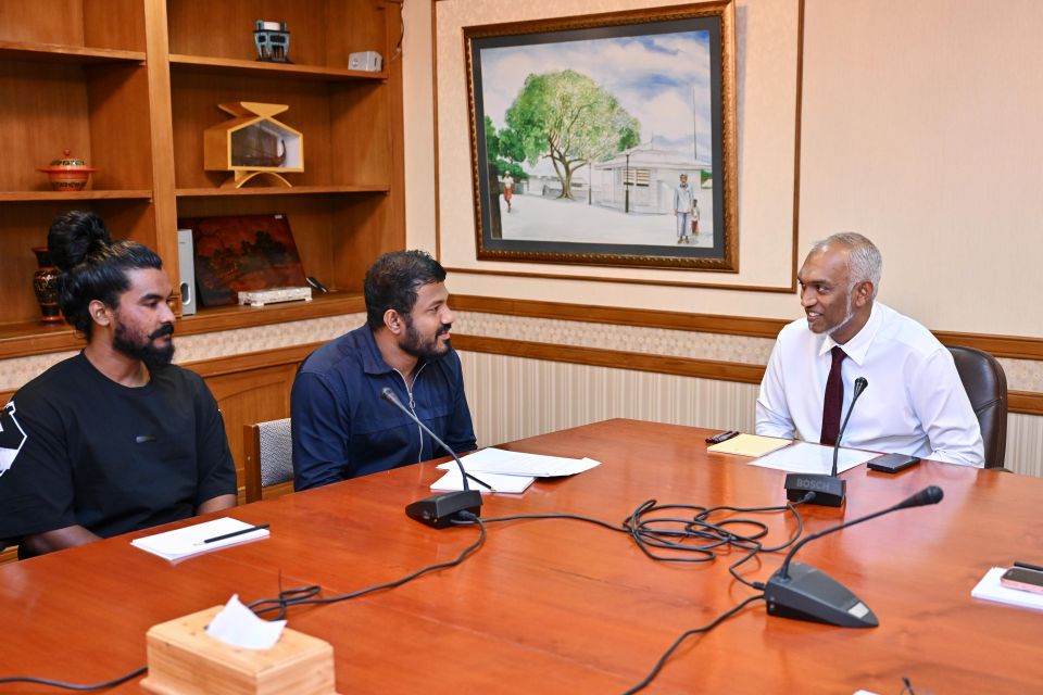 Viyafaari bandharugai mudhaa ufulaa lorry driverunge kanboduvun Raees assavaifi