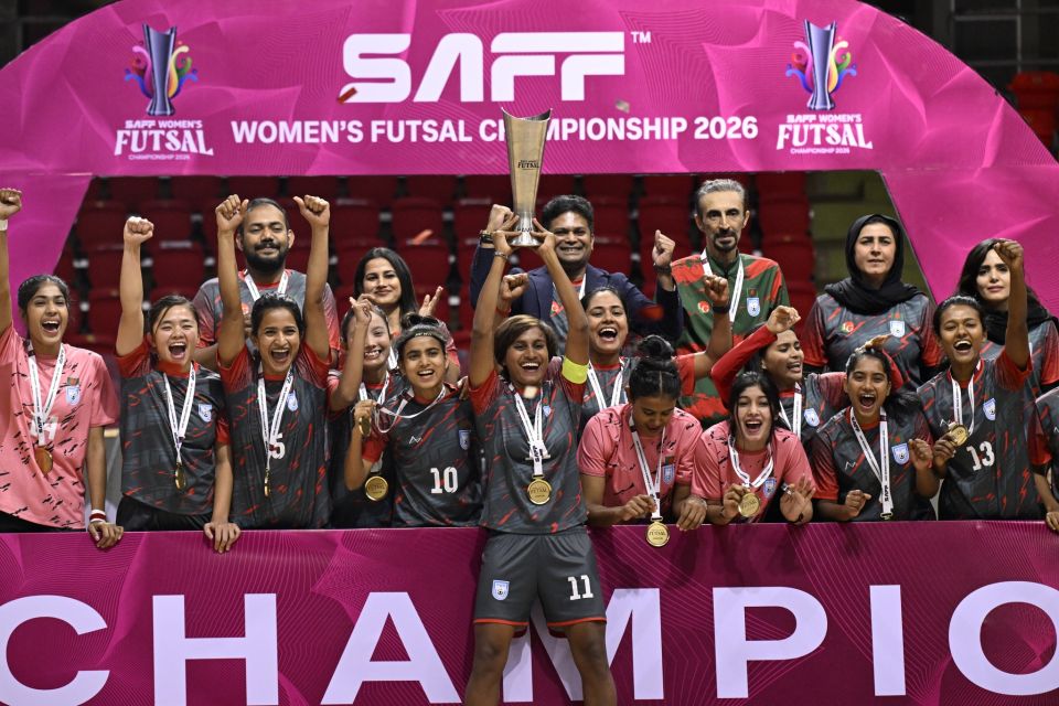 Raajje balikoh, Bangladesh in anhen futsal mubaaraiyy kaamiyaabu koffi 