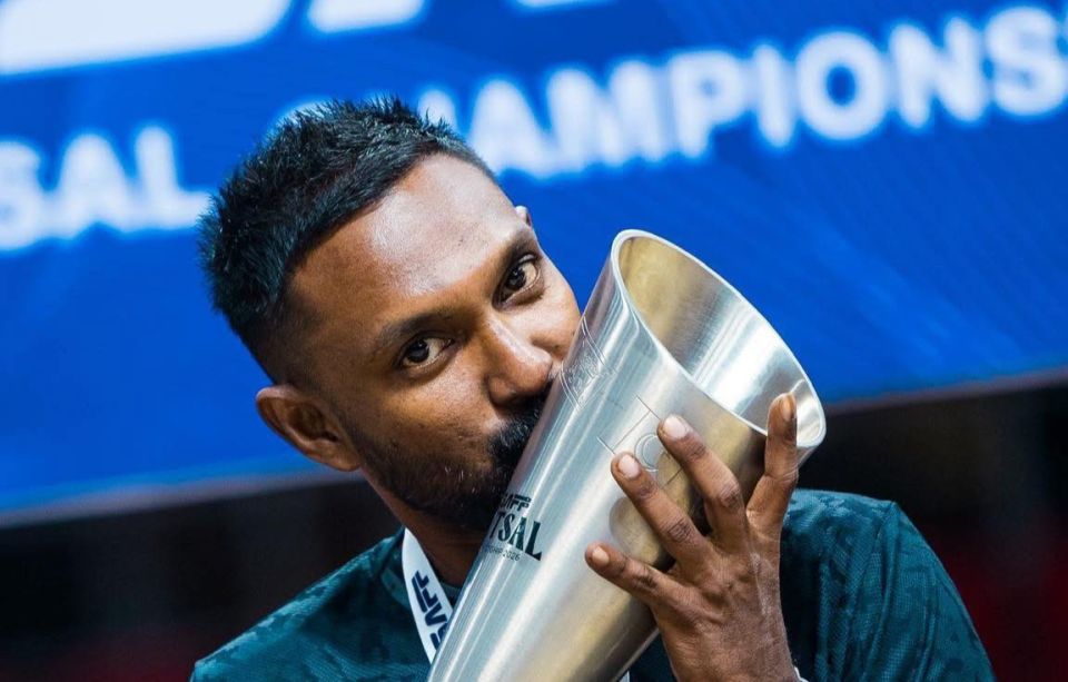 Umairu futsal thashi haassa kuree Saanthi aai Baka ge ithurun Ifra ah 