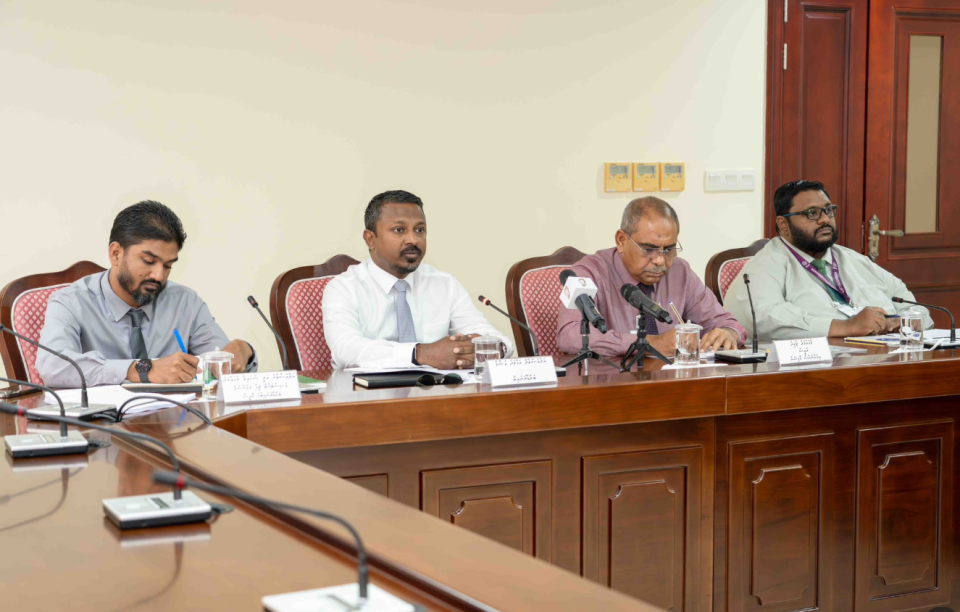 2 Inthihaabu ekkollaa referendum vakin baavvaa nama 60 aai 80 million haradhuvaane: Zaahid